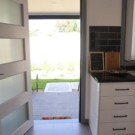 Lakeside Residence Raymond Terrace Buitenkant foto