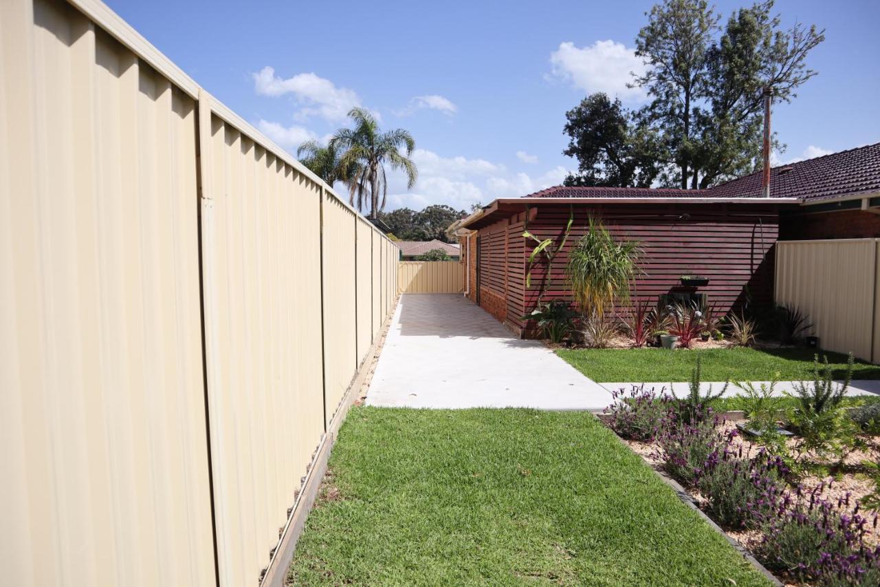 Lakeside Residence Raymond Terrace Buitenkant foto