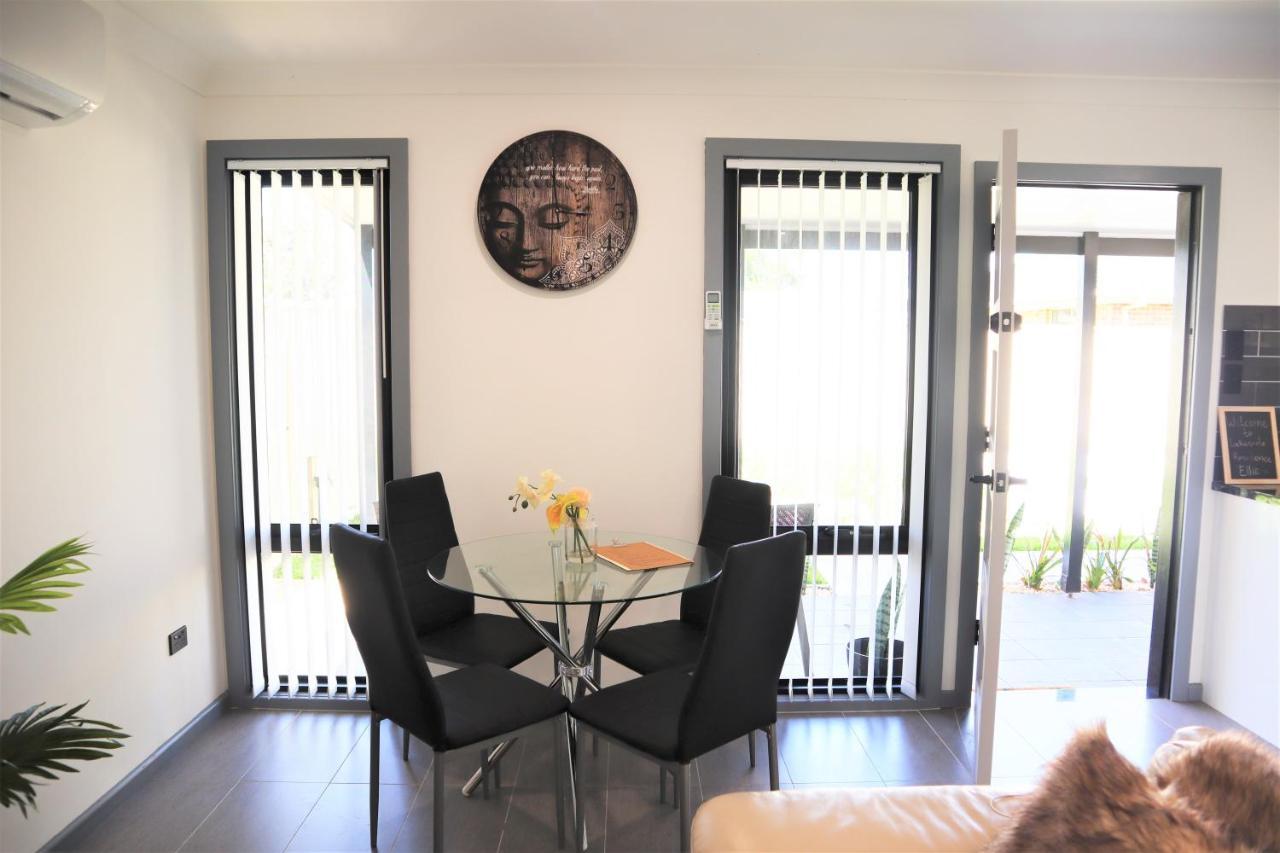 Lakeside Residence Raymond Terrace Buitenkant foto