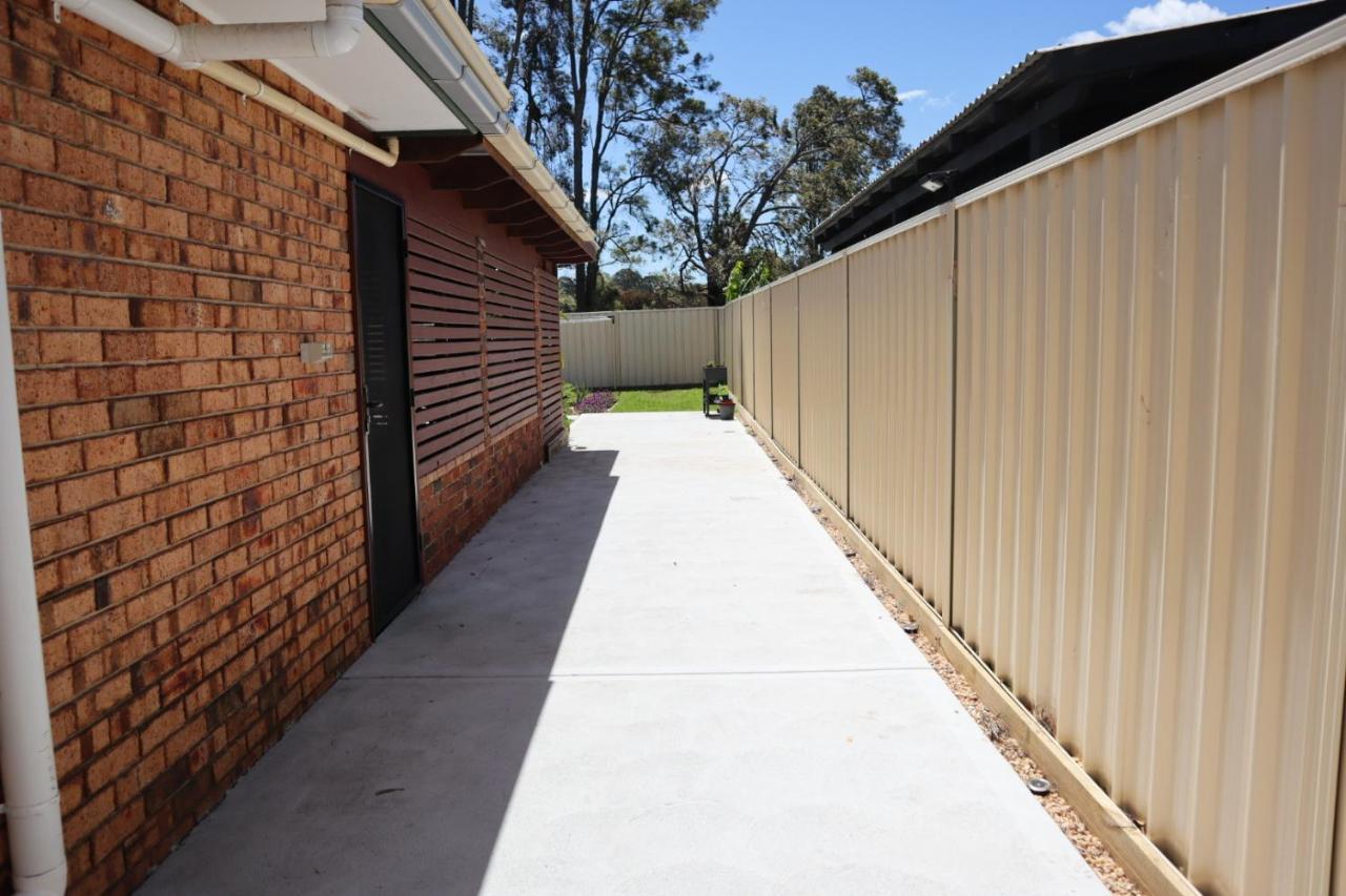 Lakeside Residence Raymond Terrace Buitenkant foto