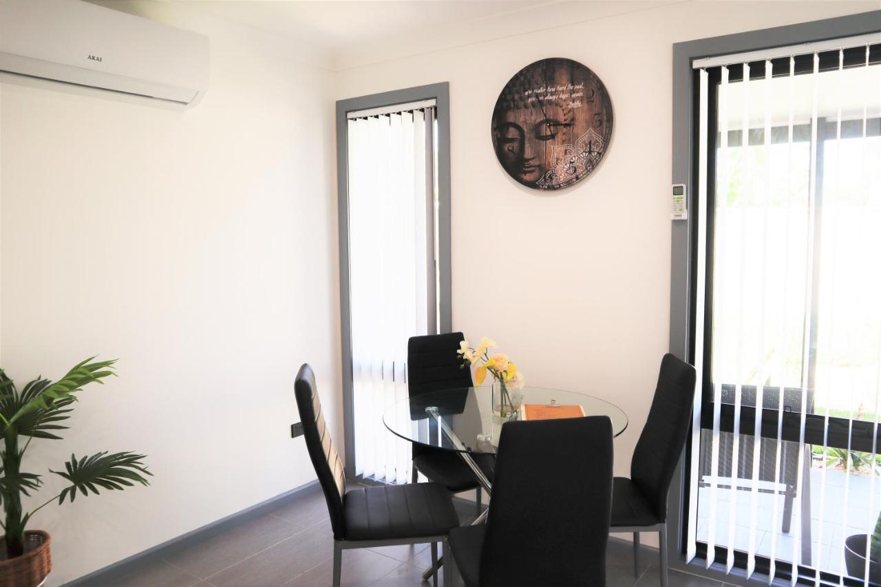Lakeside Residence Raymond Terrace Buitenkant foto